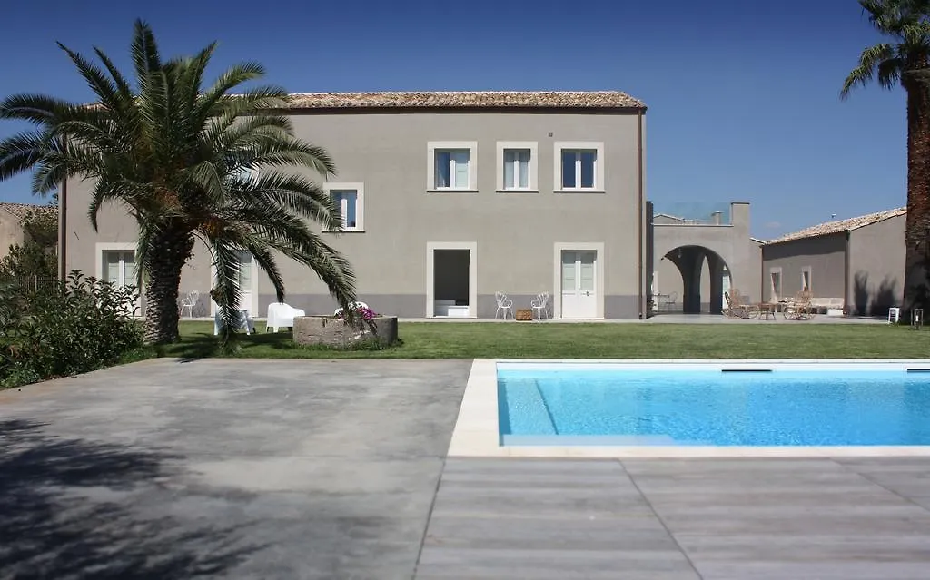 Alloggio per agriturismo Villa Terre di Senia Chiaramonte Gulfi Italia